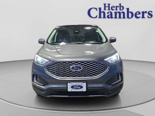 Certified 2023 Ford Edge SEL w/ Convenience Package AWD/4WD image 2