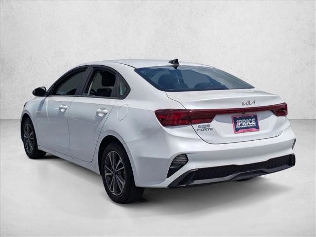 Used 2024 Kia Forte LXS w/ LXS Technology Package FWD image 8