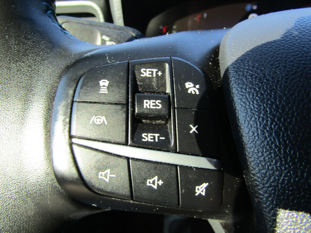 Certified 2025 Ford Maverick Lobo AWD/4WD image 40