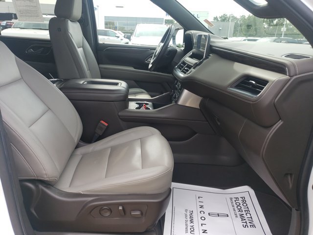 Used 2022 Chevrolet Tahoe LT w/ Luxury Package AWD/4WD image 20
