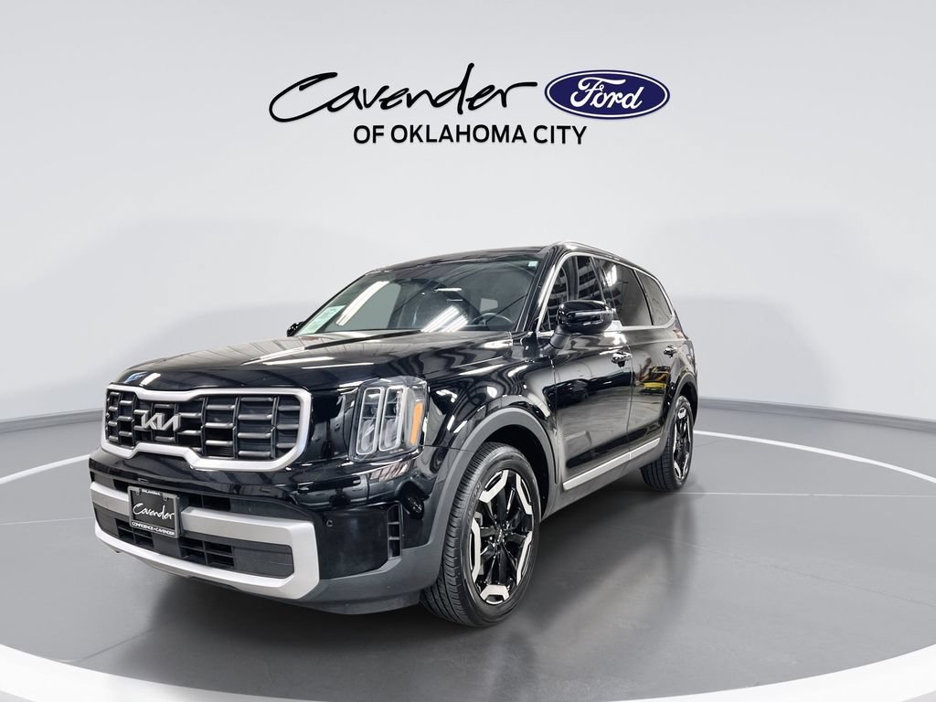 Used 2025 Kia Telluride S FWD image 4