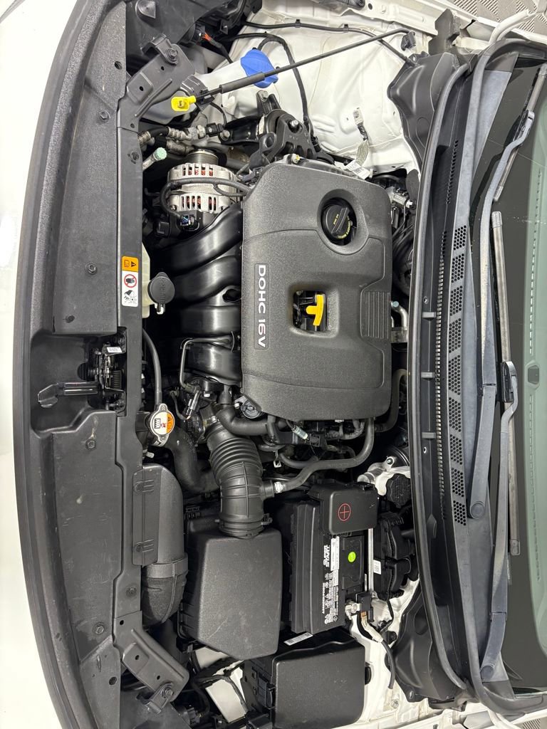 Used 2018 Kia Forte LX w/ LX Rear Camera Package image 9