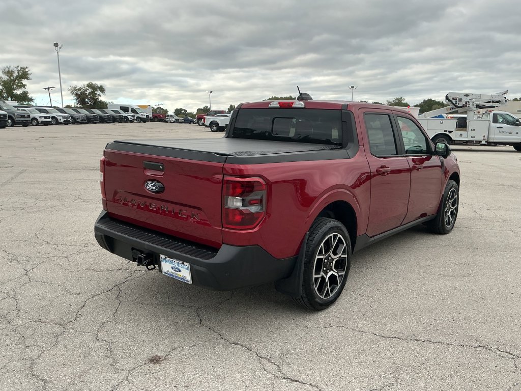 Certified 2025 Ford Maverick Lariat w/ 4K Tow Package AWD/4WD image 10
