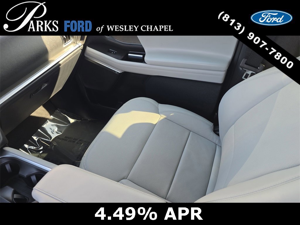 Certified 2025 Ford Expedition Platinum w/ Driver's Package image 15