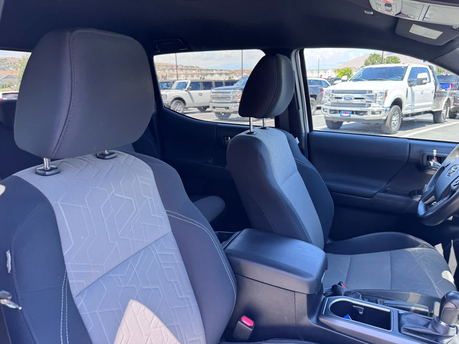 Used 2023 Toyota Tacoma TRD Sport AWD/4WD image 18