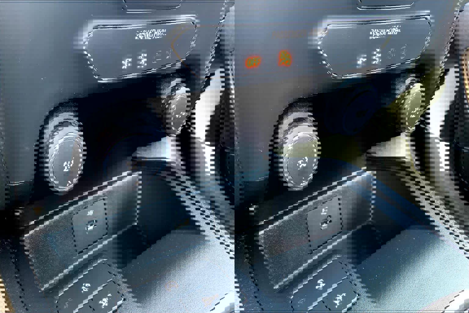 Certified 2020 Ford Ranger XL w/ Equipment Group 101A Mid image 35