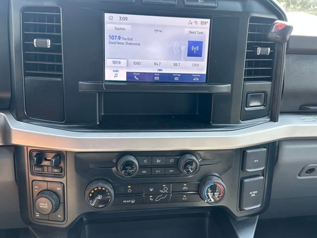 Certified 2024 Ford F250 XLT w/ Snow Plow Prep Package image 17