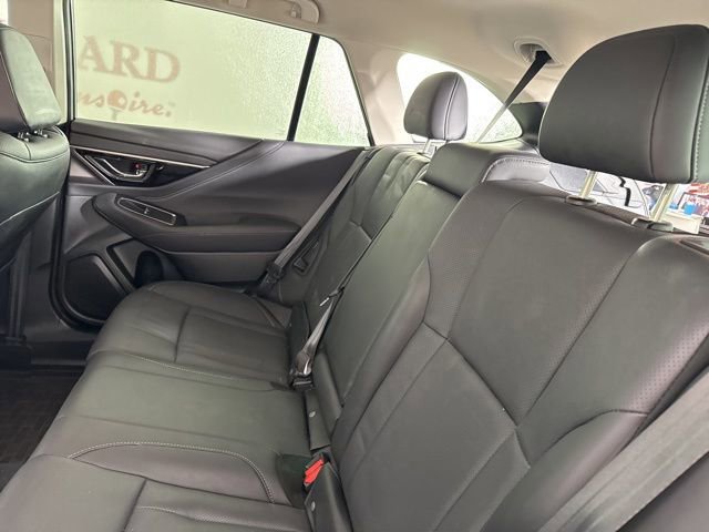 Used 2022 Subaru Outback Limited image 13