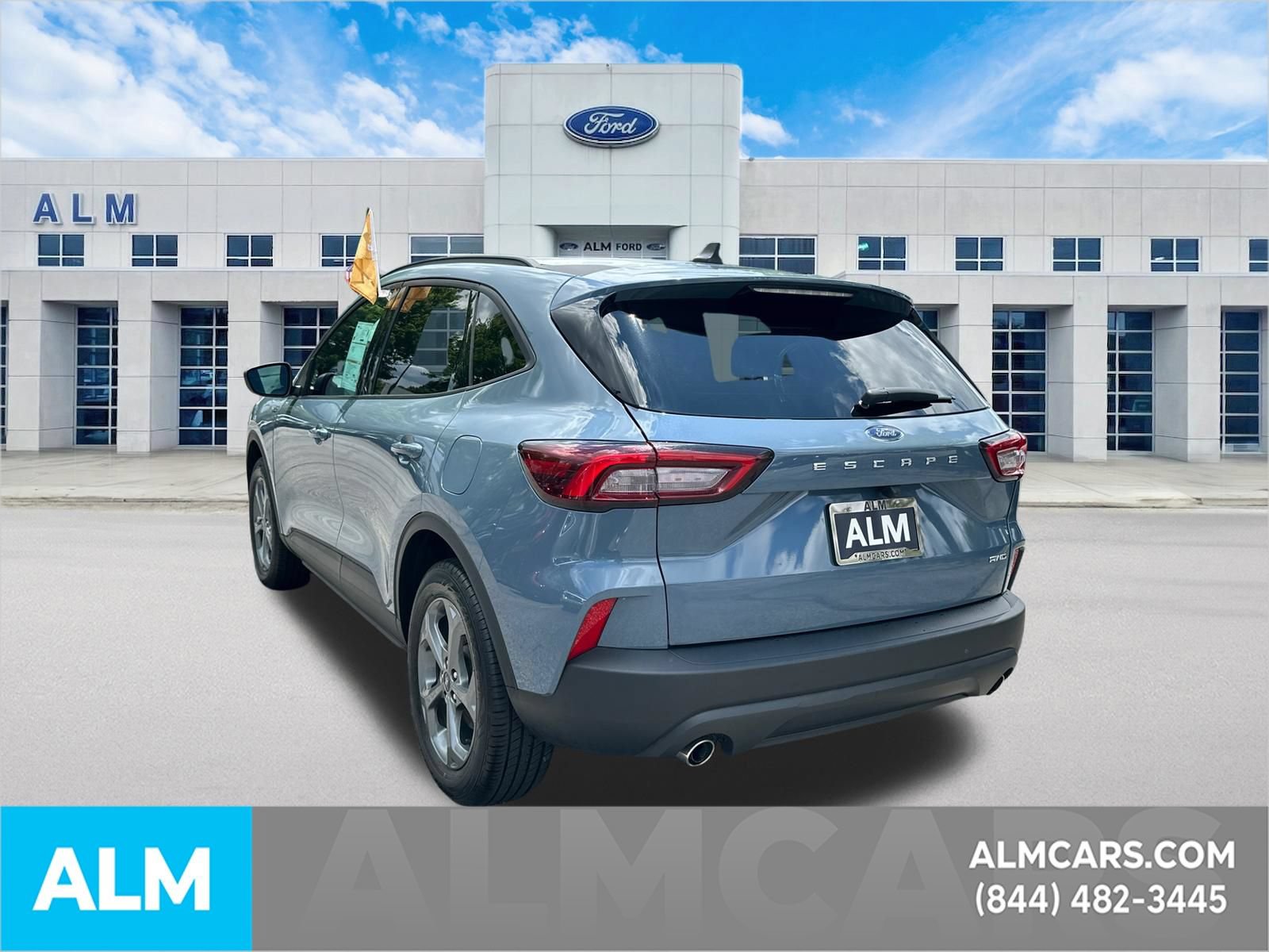 Certified 2025 Ford Escape ST-Line Select AWD/4WD image 8