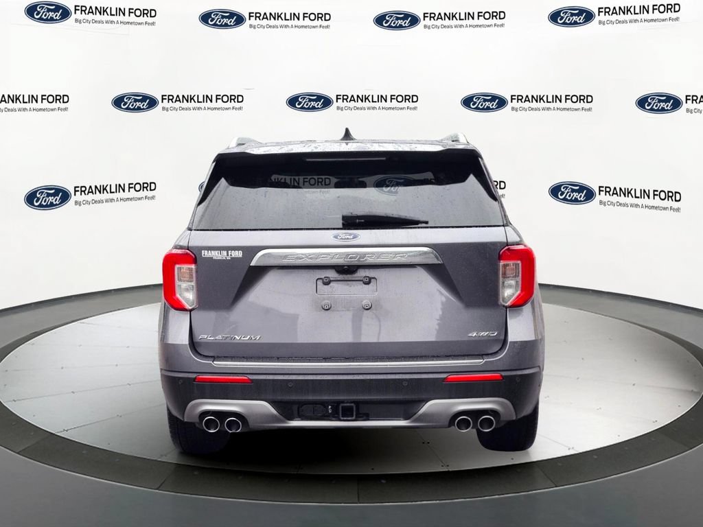 Certified 2022 Ford Explorer Platinum w/ Equipment Group 601A AWD/4WD image 4