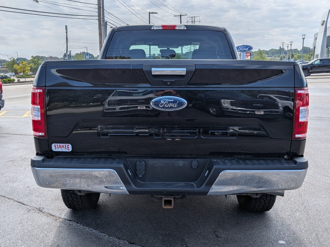 Certified 2018 Ford F150 XLT w/ Equipment Group 301A Mid AWD/4WD image 5