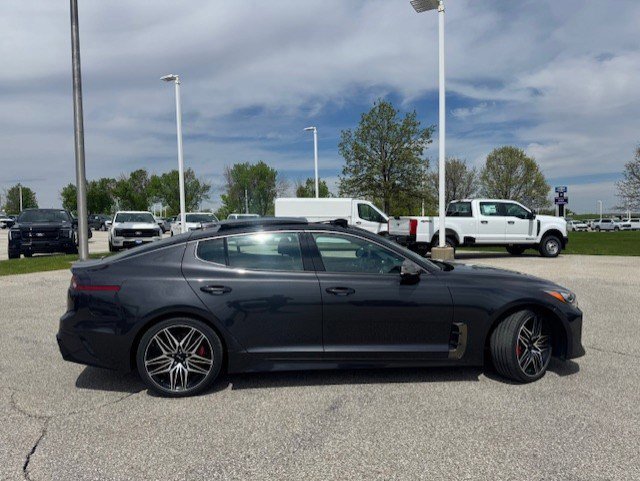 Used 2023 Kia Stinger GT2 AWD/4WD image 6