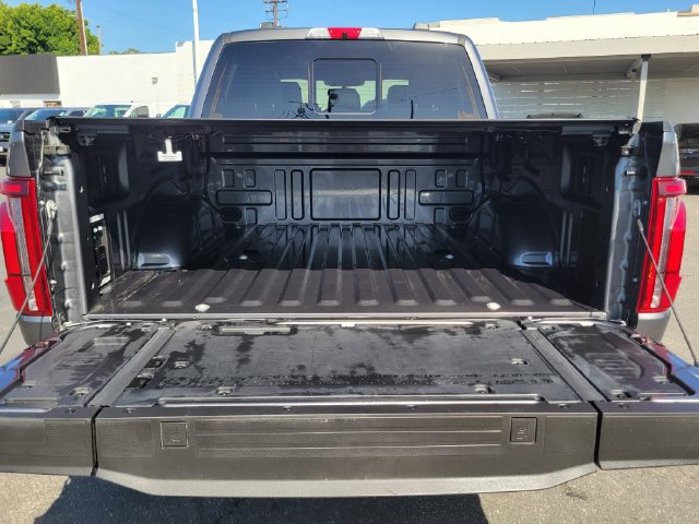 Certified 2025 Ford F150 Platinum AWD/4WD image 10