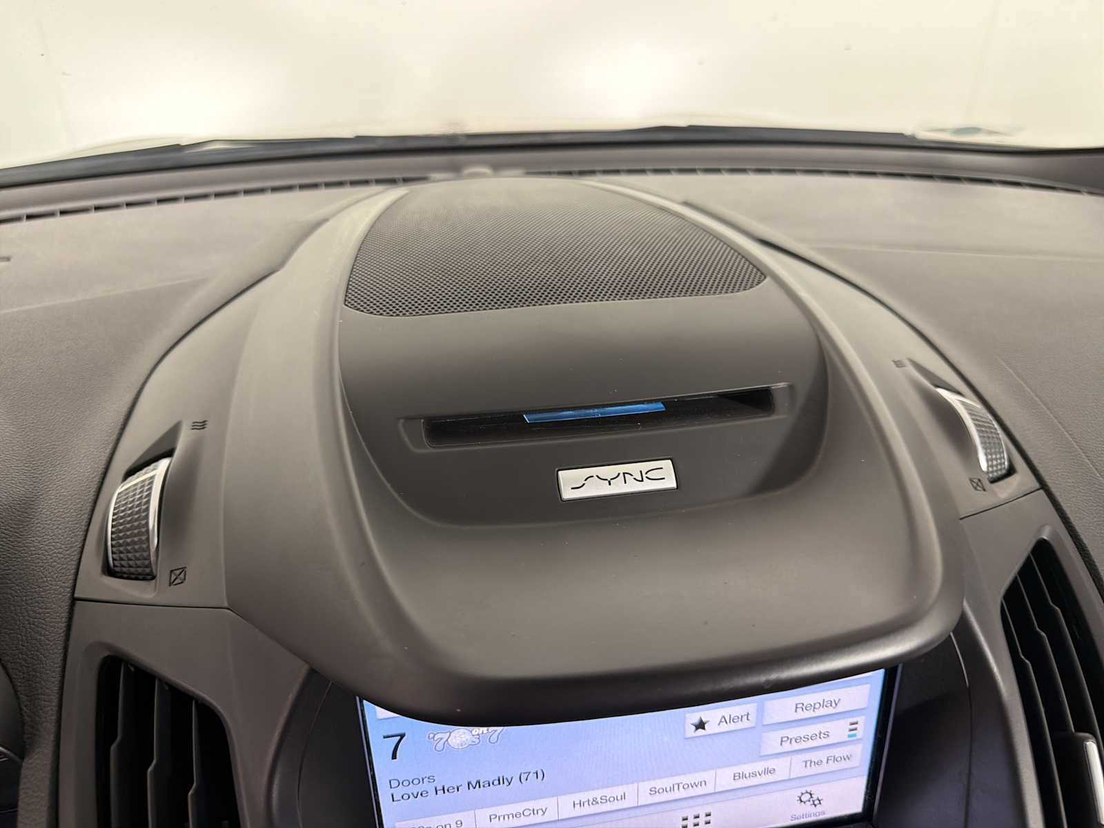 Certified 2017 Ford Escape Titanium w/ Equipment Group 301A FWD image 27