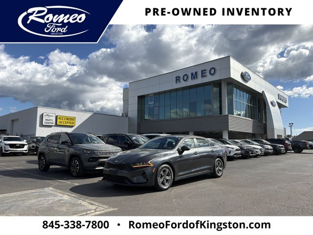 Used 2021 Kia K5 LXS FWD image 1