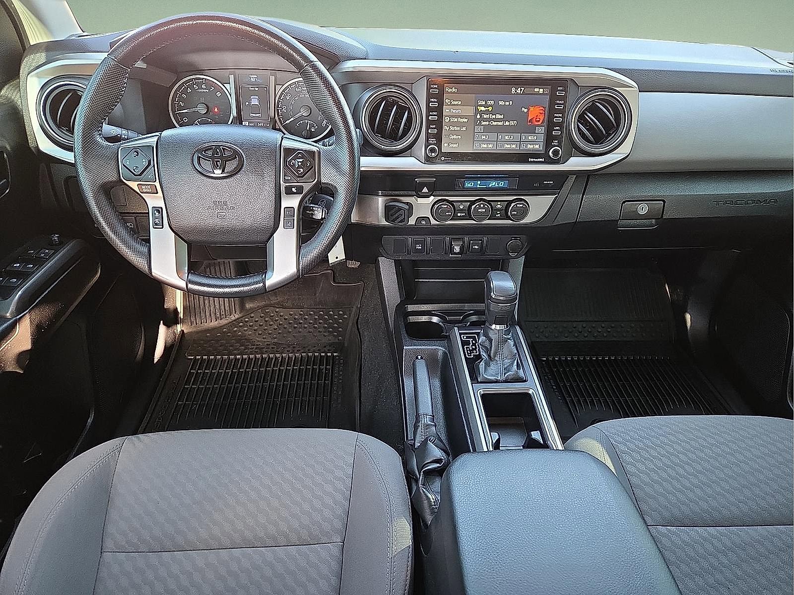 Used 2022 Toyota Tacoma SR5 RWD image 11