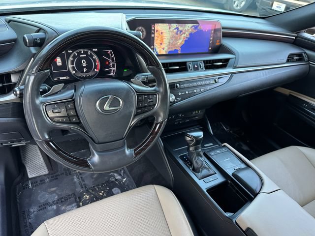 Used 2021 Lexus ES 350 w/ Premium Package FWD image 10