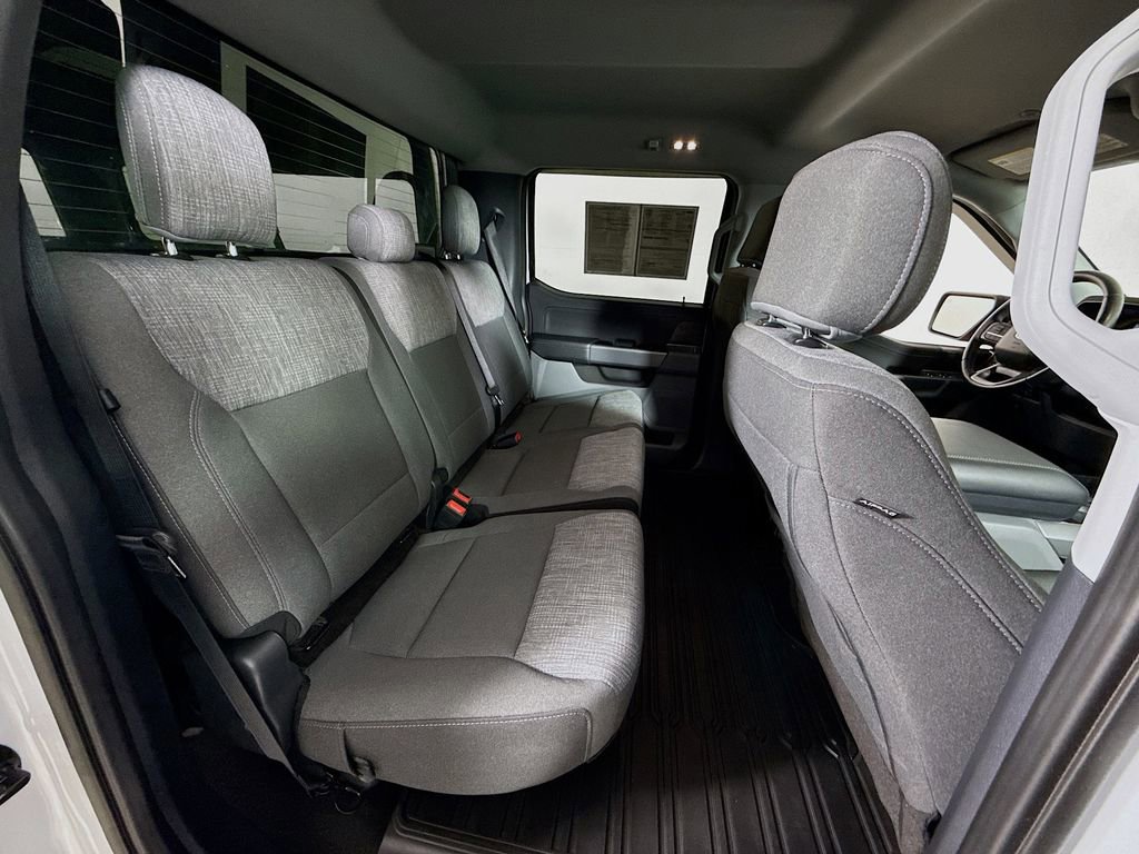 Certified 2021 Ford F150 XLT w/ Equipment Group 302A High image 27