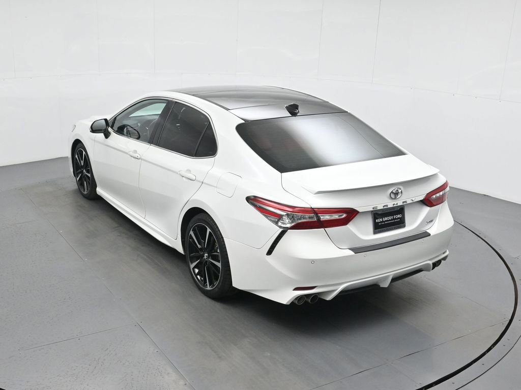 Used 2019 Toyota Camry XSE image 19