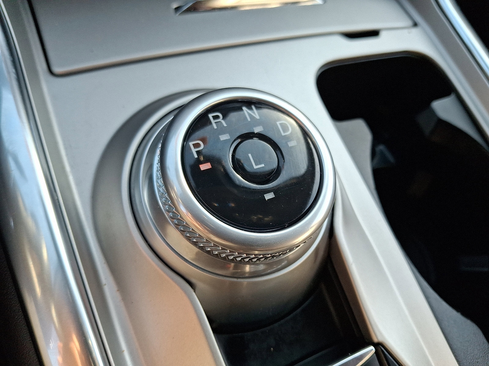 Certified 2022 Ford Explorer XLT w/ Equipment Group 202A image 22