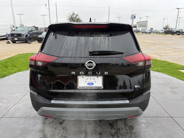 Used 2021 Nissan Rogue SL image 5
