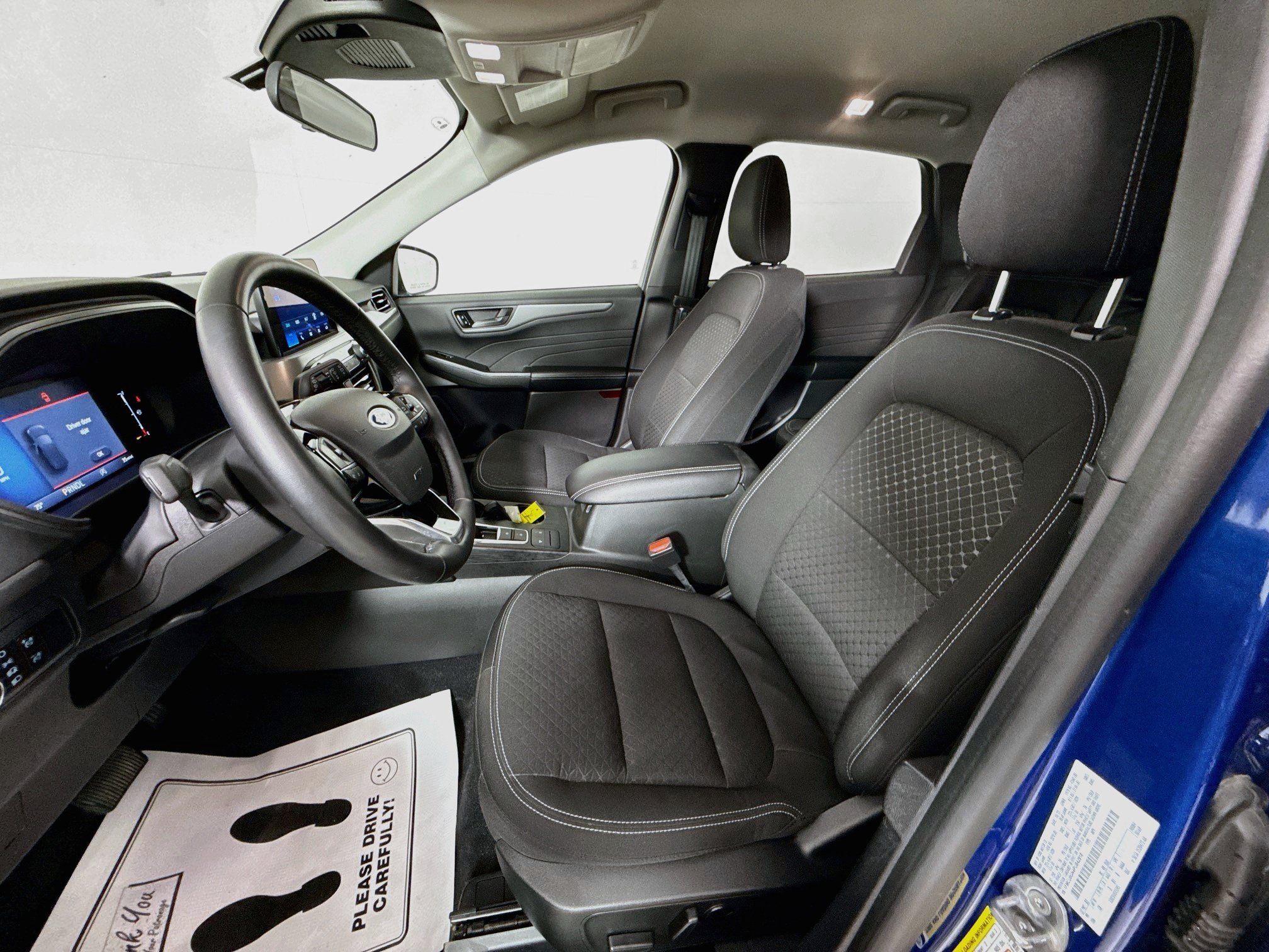 Certified 2023 Ford Escape Active w/ Cold Weather Package FWD image 2