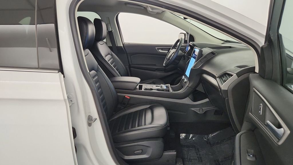 Certified 2022 Ford Edge SEL w/ Convenience Package image 32
