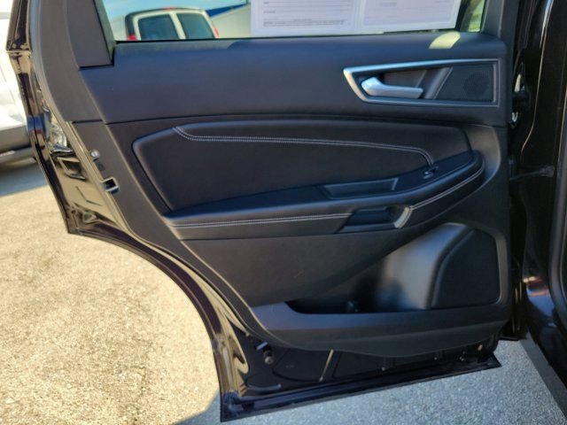 Certified 2023 Ford Edge Titanium image 17