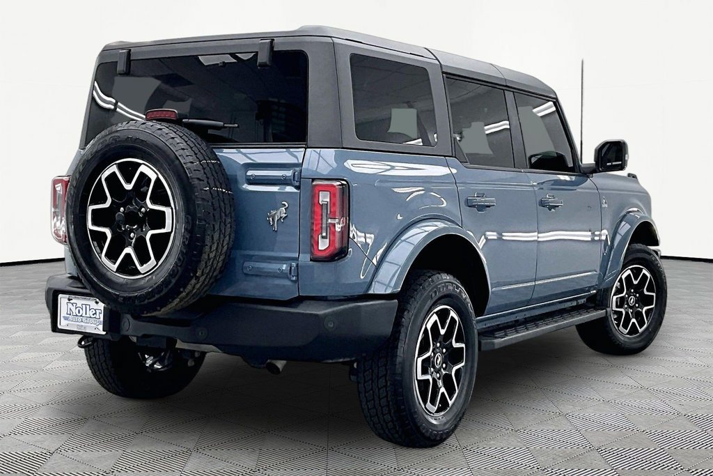 Certified 2024 Ford Bronco Outer Banks AWD/4WD image 2