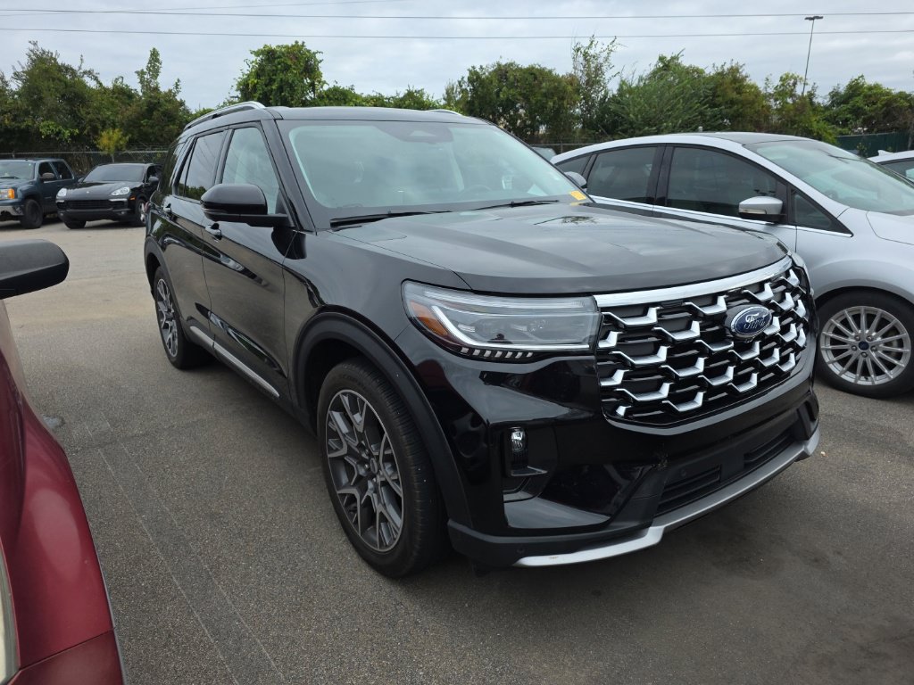 Certified 2025 Ford Explorer Platinum w/ Ultimate Package RWD image 2