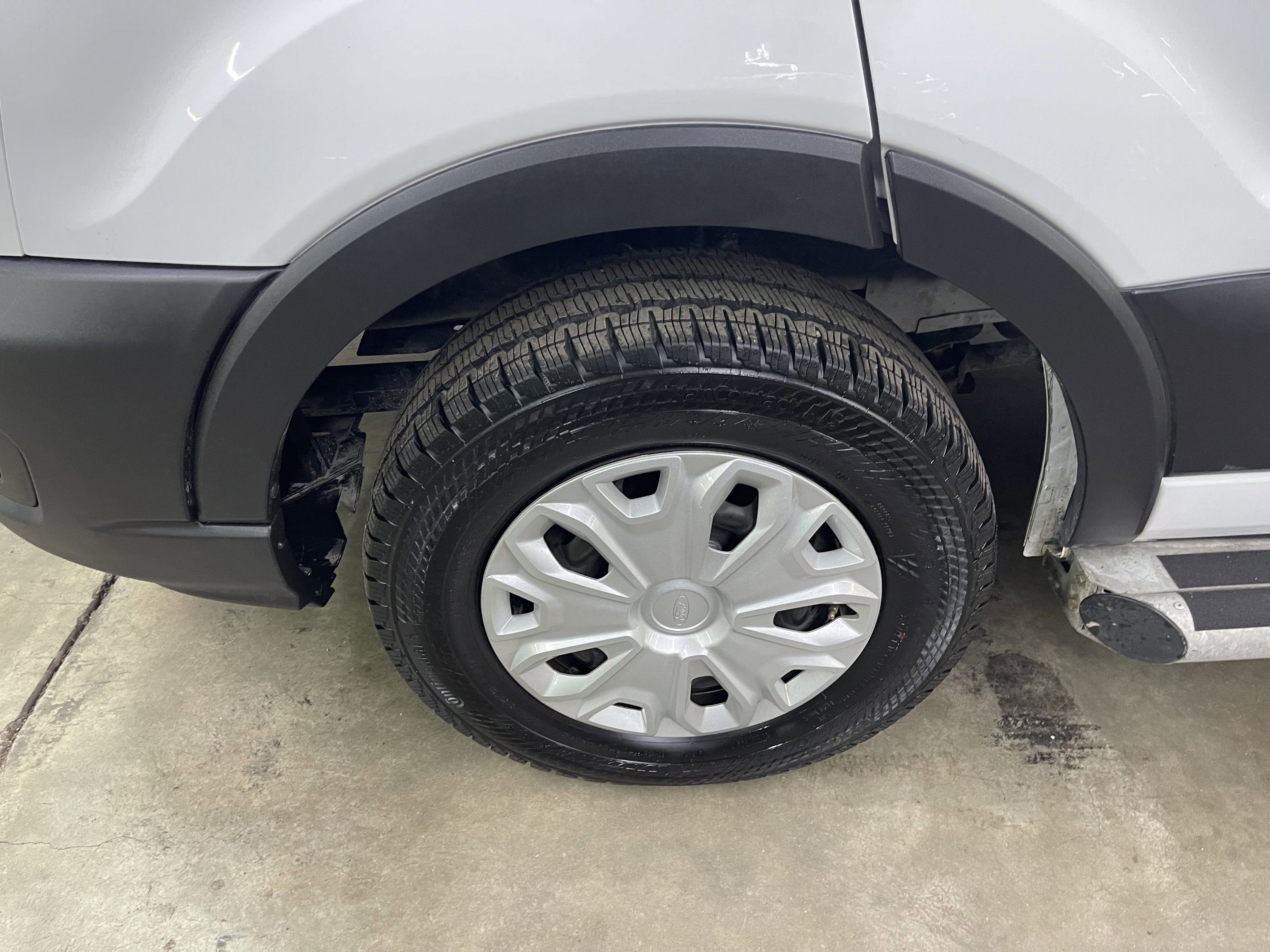 Certified 2024 Ford Transit 250 Low Roof w/ Exterior Upgrade Package image 14