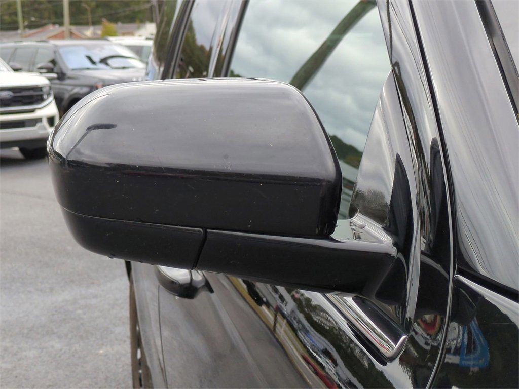 Certified 2022 Ford Expedition XLT image 12