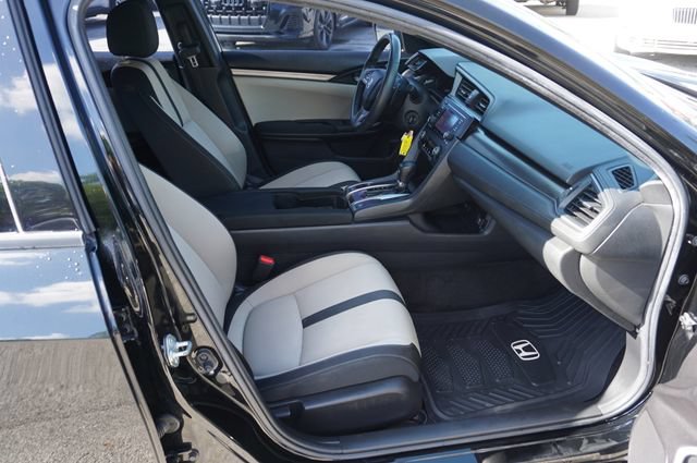 Used 2018 Honda Civic Sport image 3