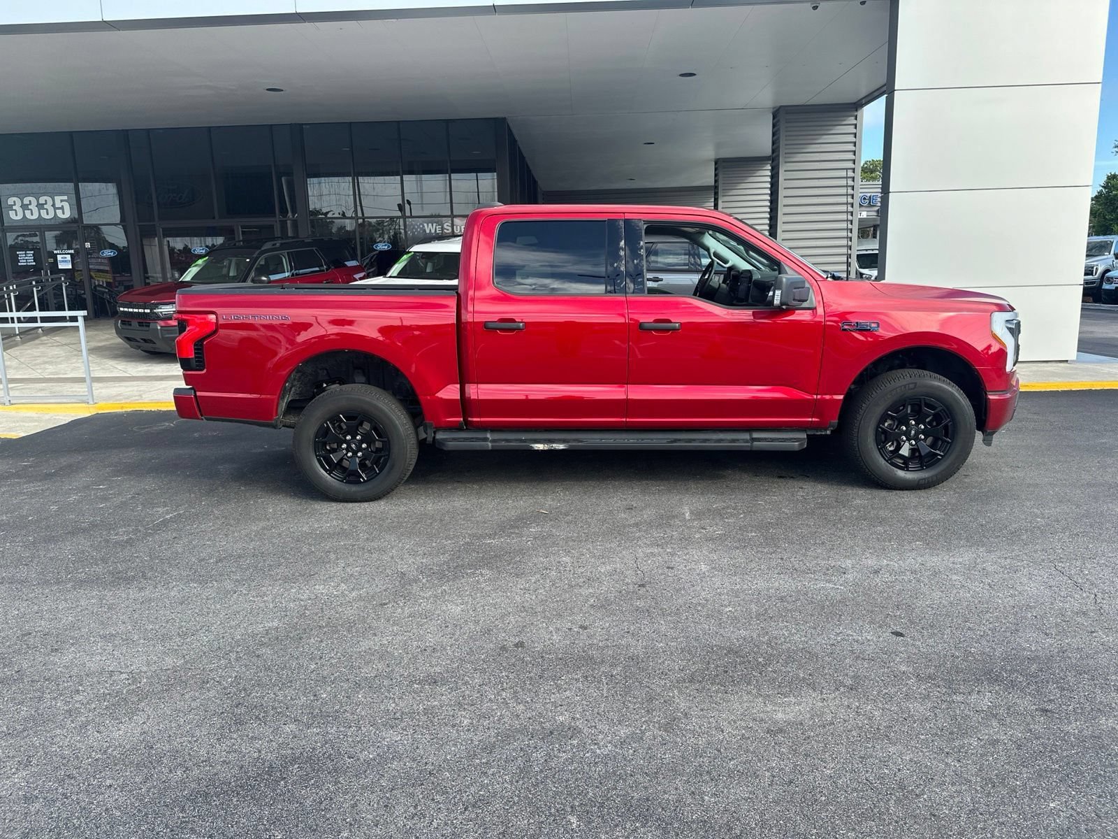 Certified 2025 Ford F150 Lightning XLT AWD/4WD image 3