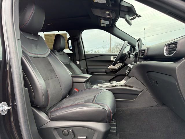Certified 2023 Ford Explorer ST w/ Equipment Group 401A image 16
