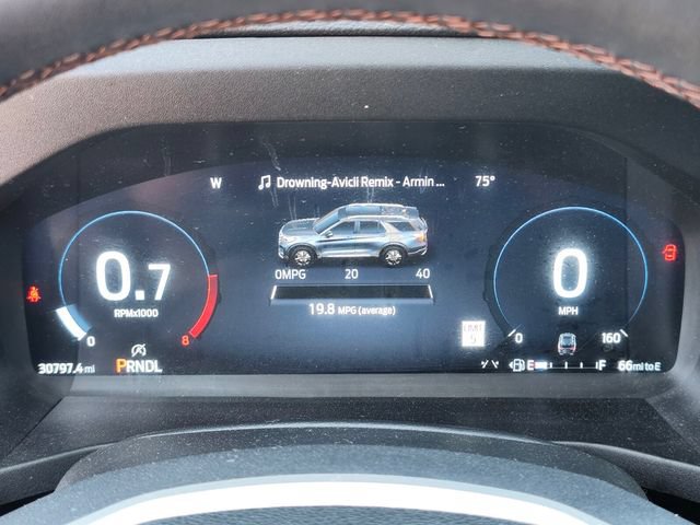 Certified 2025 Ford Explorer Active w/ Active Comfort Package AWD/4WD image 33