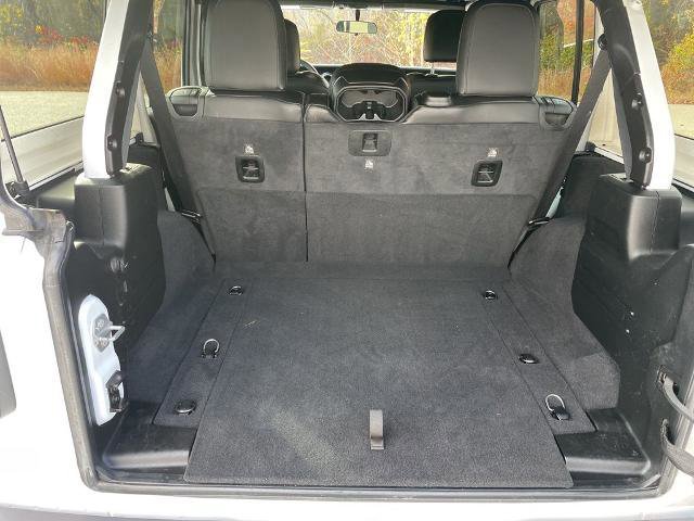 Used 2021 Jeep Wrangler Unlimited Sahara image 10