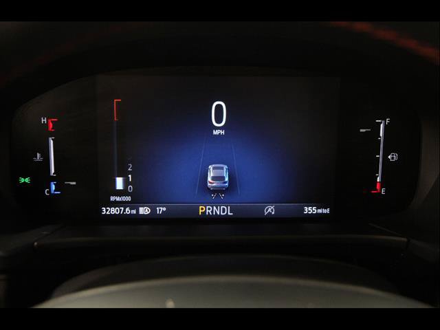 Certified 2025 Ford Escape ST-Line AWD/4WD image 8