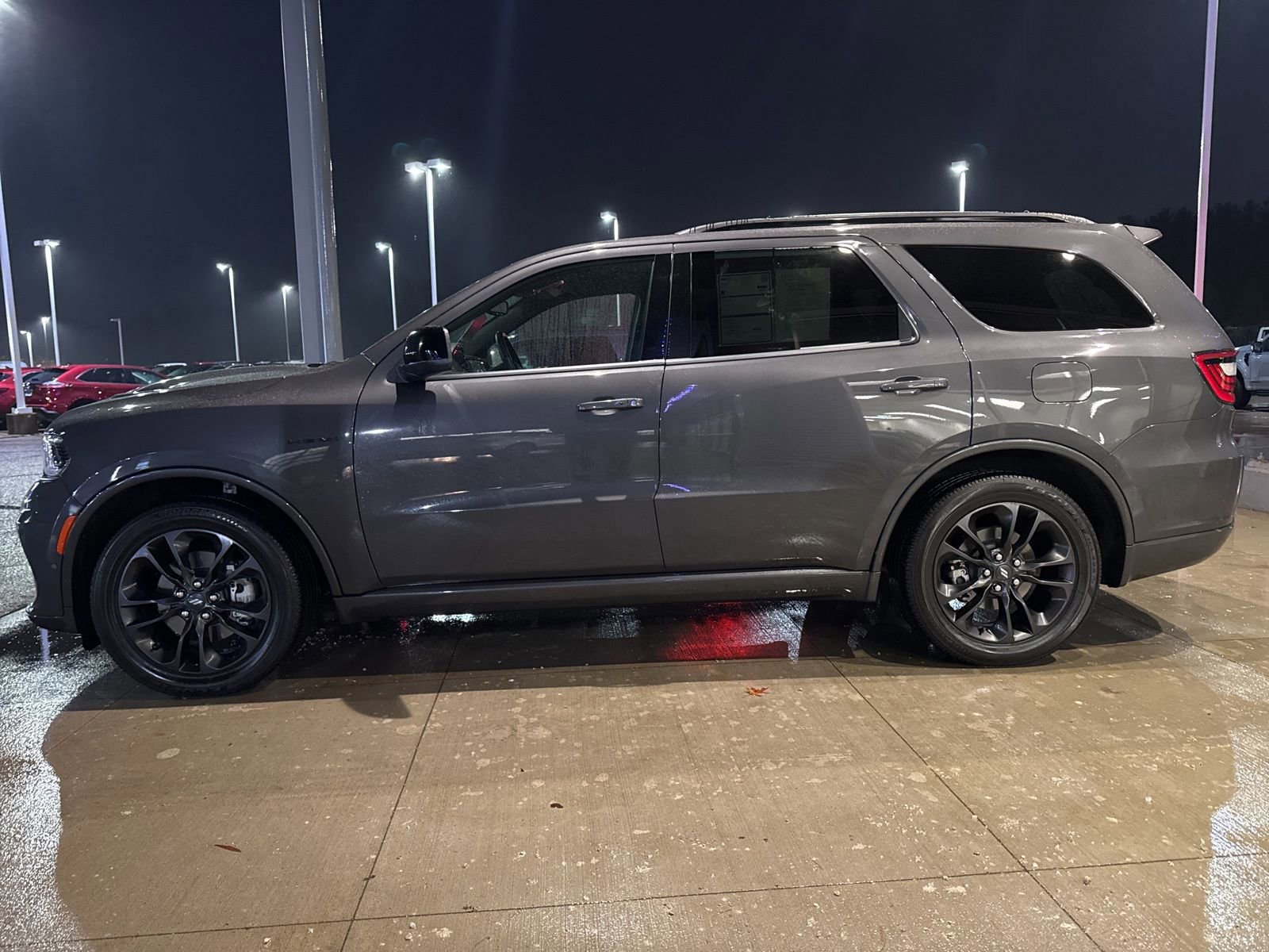 Used 2024 Dodge Durango R/T w/ Blacktop Package image 7