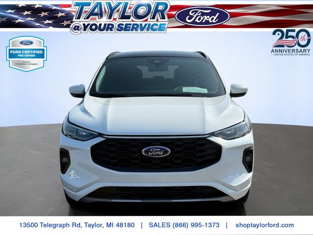Certified 2024 Ford Escape ST-Line Elite AWD/4WD image 2