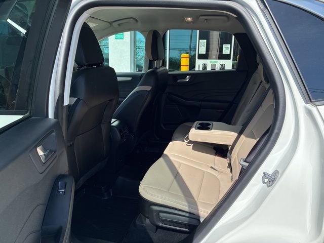 Certified 2022 Ford Escape SEL AWD/4WD image 14