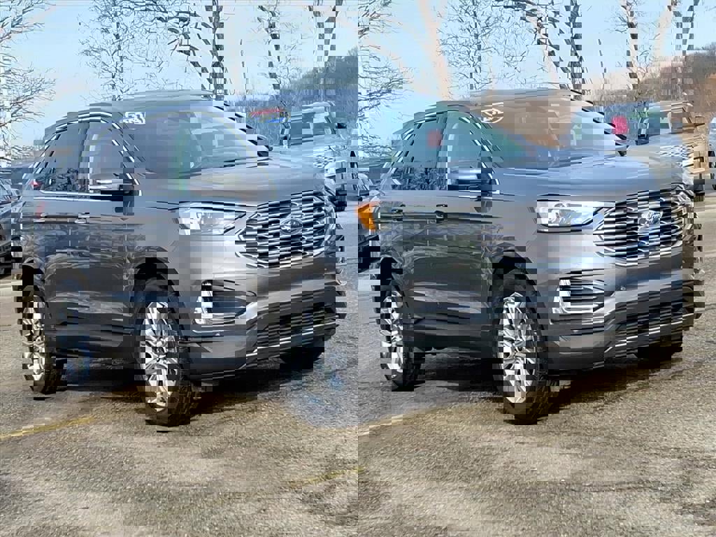 Certified 2024 Ford Edge Titanium image 7