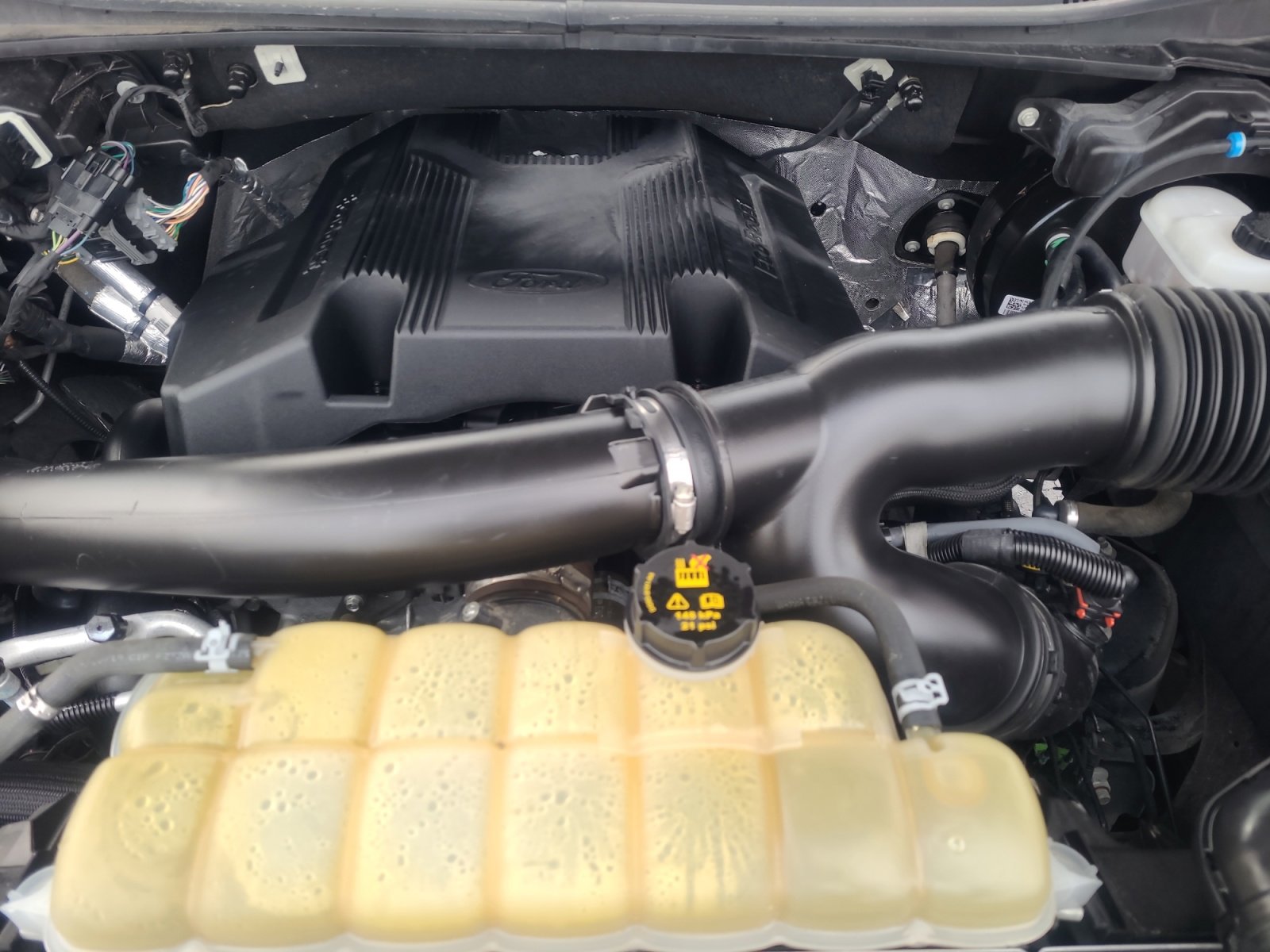 Certified 2019 Ford F150 XLT w/ Equipment Group 302A Luxury image 22