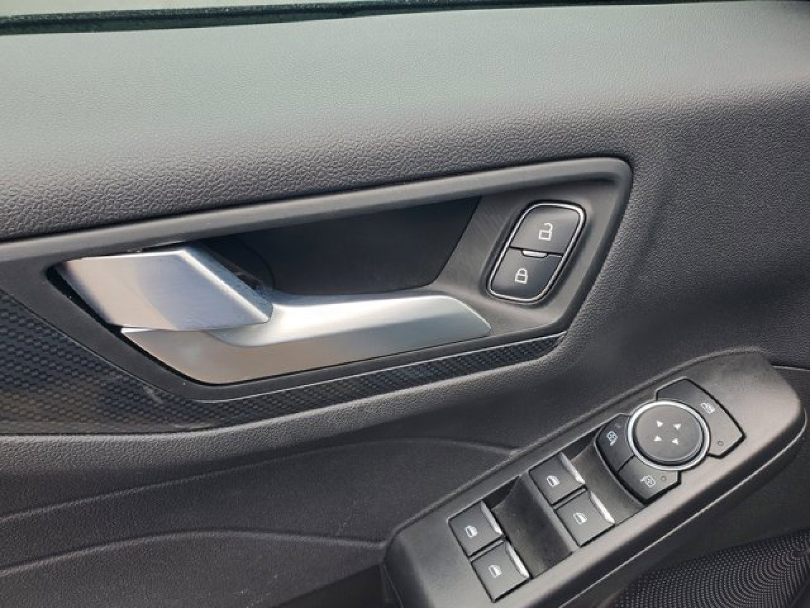 Certified 2023 Ford Escape ST-Line w/ Tech Pack #1 image 15