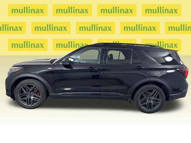 Certified 2025 Ford Explorer ST-Line w/ Premium Package image 12