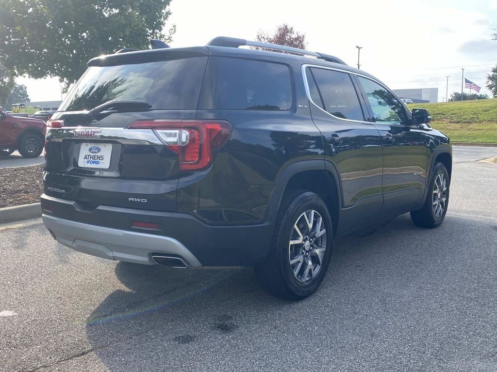 Used 2023 GMC Acadia SLT AWD/4WD image 3