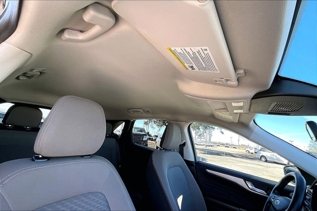 Certified 2021 Ford Escape SE w/ Cold Weather Package image 26