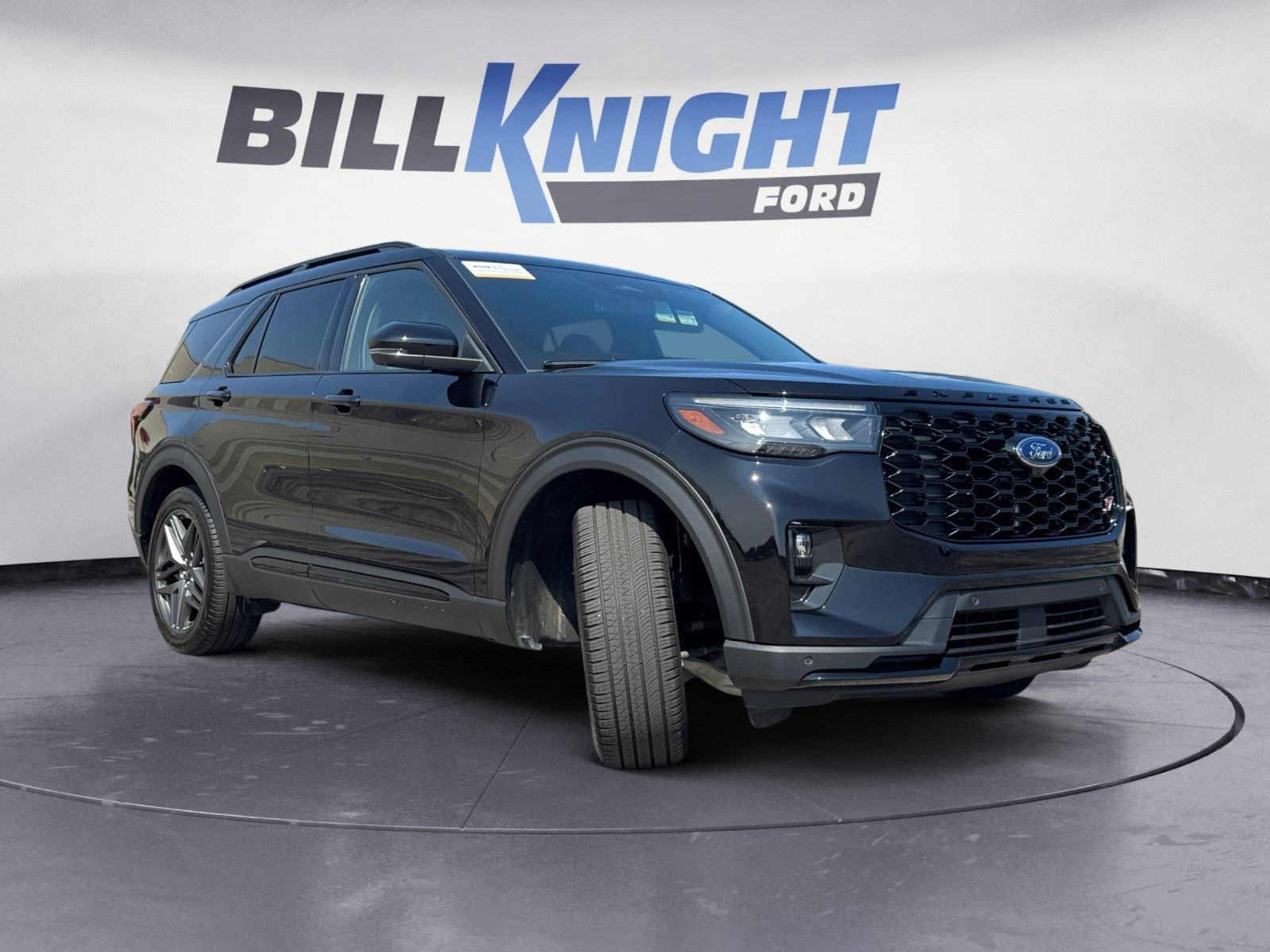 Certified 2026 Ford Explorer ST w/ Sun And Sound Package AWD/4WD image 7