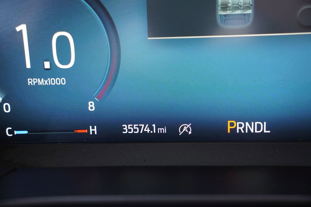 Certified 2024 Ford Escape Platinum image 35