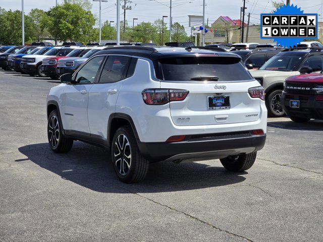 Used 2024 Jeep Compass Limited AWD/4WD image 3